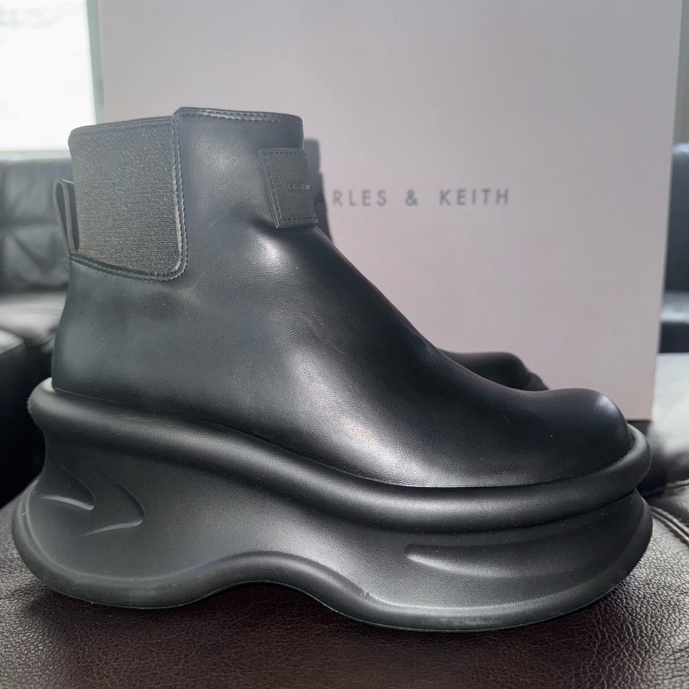 Charles & Keith Curved Platform Ankle Boots